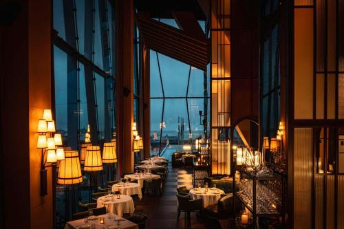 The St. Regis Chicago - image 5