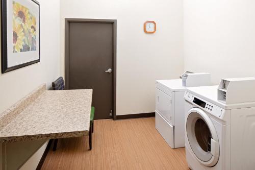 SpringHill Suites by Marriott Ardmore - image 12
