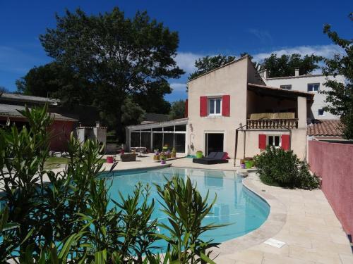 villa provençale avec piscine gîte à louer Trets