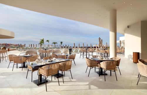 Hard Rock Hotel Tenerife - image 13