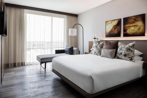 630036267 Odessa Marriott Hotel & Conference Center