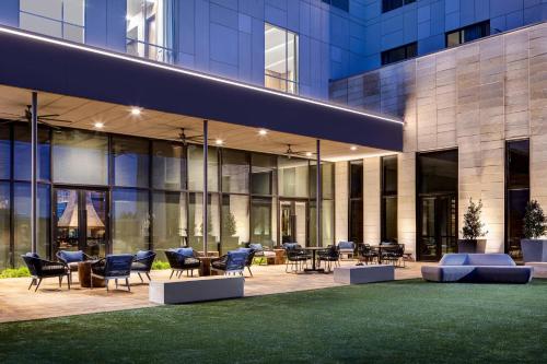 630036314 Odessa Marriott Hotel & Conference Center