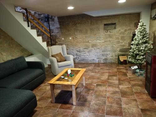 A casiña do abuelo Pepe (A casina do abuelo Pepe) in Lama
