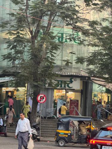 المنطقة المحيطة,   متر مربع من 1 غرفة و1 حمام خاص في باندرا كورلا كومبلكس (LUNA SPACES) in فيكرولي الغربية