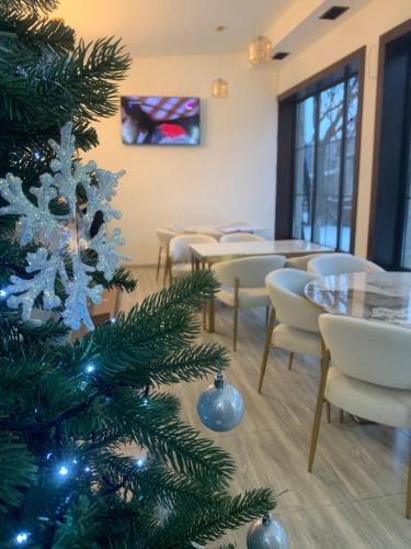 Restaurant, Hotel MARUNA in Sevan