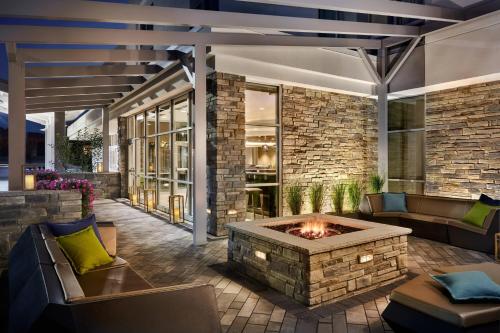 SpringHill Suites by Marriott Cleveland Independence - image 7