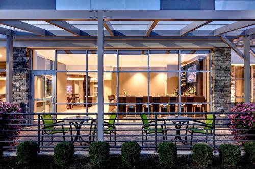 SpringHill Suites by Marriott Cleveland Independence - image 13