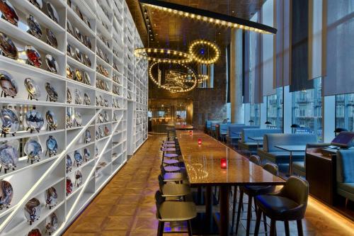 W London - main image