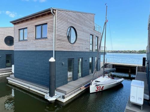 Wasserhaus Freiheit in Schleswig, Deutschland