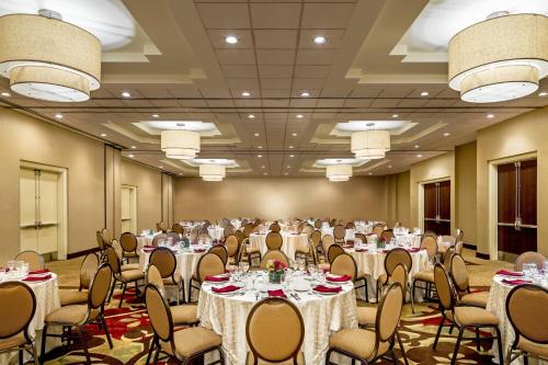 Sheraton Edison - image 10