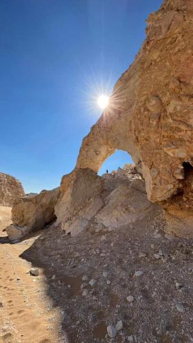 White Desert Egypt Tours in Bawiti