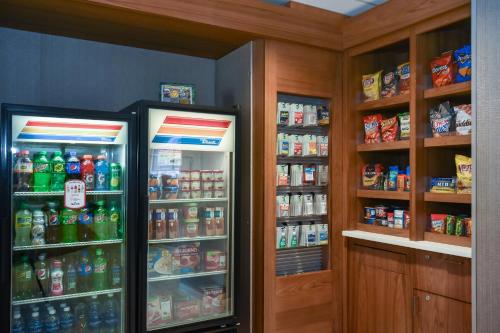 SpringHill Suites by Marriott Charlotte / Concord Mills Speedway - image 11