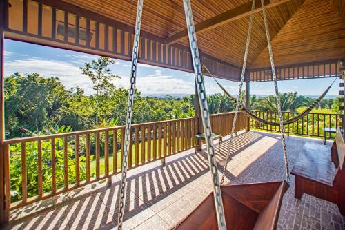 Cool Breeze Cabin in Mount Hope