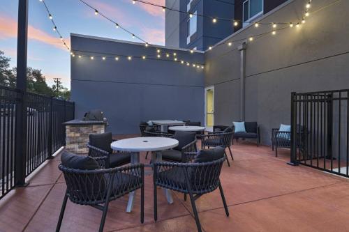 TownePlace Suites by Marriott Brentwood - image 9