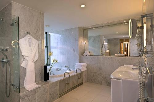 Sheraton Berlin Grand Hotel Esplanade - image 5