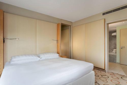 Sheraton Berlin Grand Hotel Esplanade - image 2