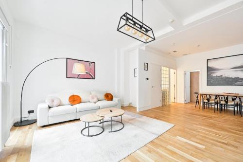 Stunning 3 Bed Central London Apartment, Londyn