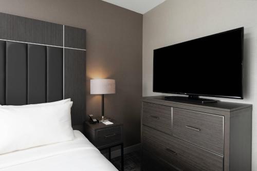 TownePlace Suites by Marriott Boston Medford - image 5