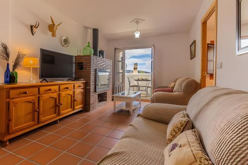 Three-Bedroom Superior Apartment