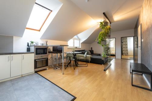 Urban Bloom apartments by Booky in Liptovsky Mikulas City Center