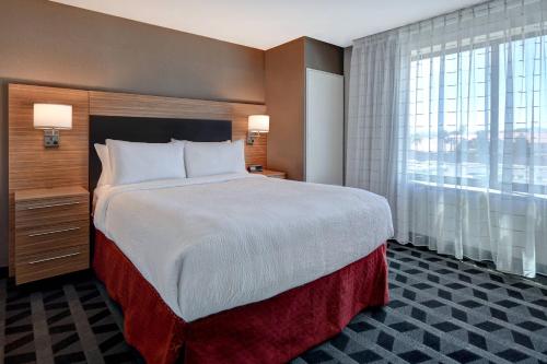 TownePlace Suites Las Vegas Airport South - image 11