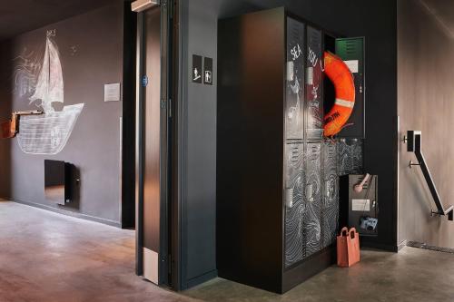 MOXY SOUTHAMPTION - image 9