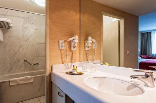 Millennium Court Budapest - Marriott Executive Apartments - image 8