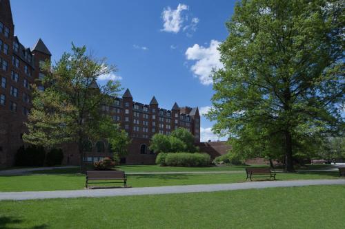 Sheraton Parsippany Hotel - image 35