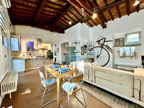Bright House with terrace in Santa Croce, Florencia