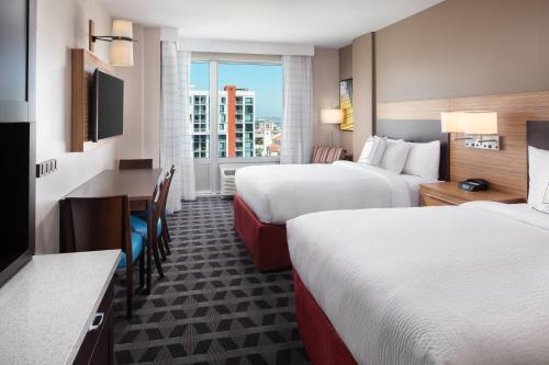 TownePlace Suites by Marriott San Diego Downtown near Autómúzeum