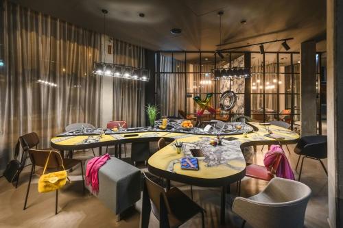 Tárgyalóterem/bálterem, Moxy Dresden Neustadt in Neustadt