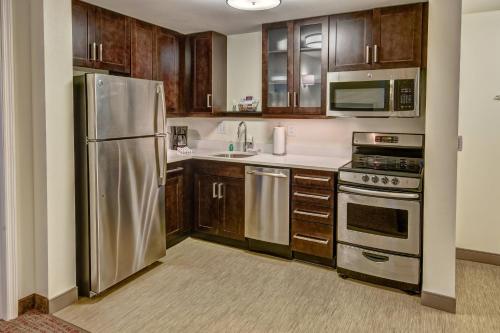 Residence Inn by Marriott Blacksburg-University - image 8