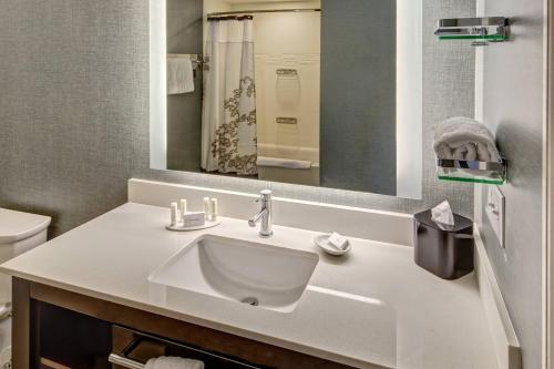 Residence Inn by Marriott Blacksburg-University - image 10