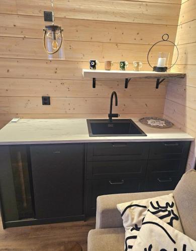 Beach cottage with sauna in กะยานี