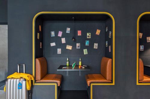Moxy Frankfurt Airport Kelsterbach - image 12