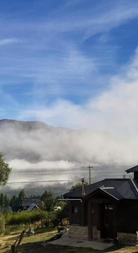 外部景觀, Lares de Yaima Cholila Chubut in 佐利拉