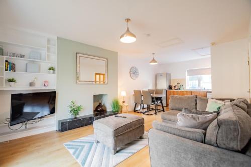 Two-Bedroom Family Apartment room in Latin Quarter Rest