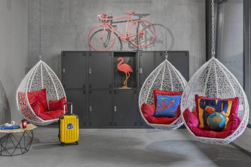 設施, 洛桑市莫克西飯店 (Moxy Lausanne City) in 洛桑