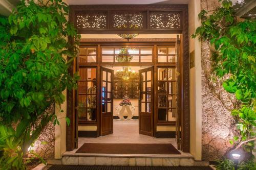 Protea Hotel Dar es Salaam Courtyard - image 5