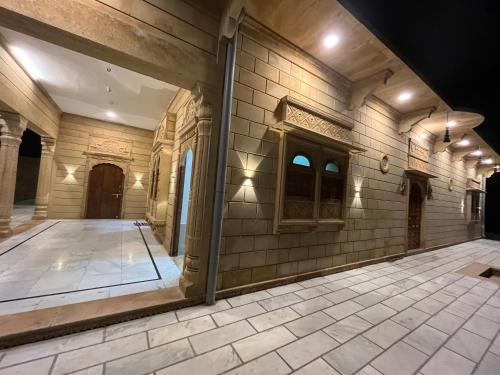 The golden home stay in ฆูรี