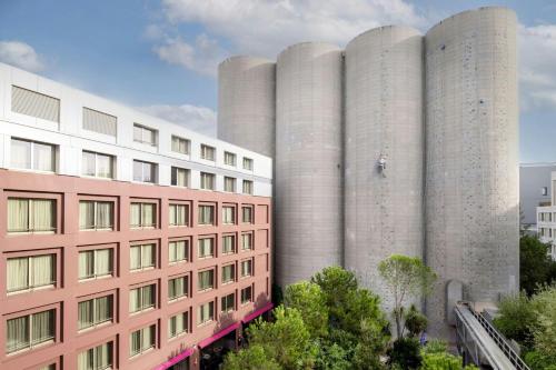 Moxy Bordeaux Hotel - main image