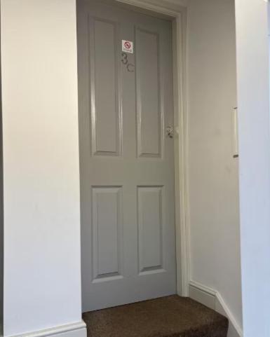 Unique, Large 2 bedroom Flat, Carlisle (photo 4)