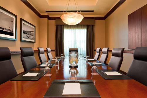 Sheraton Sioux Falls & Convention Center - image 6