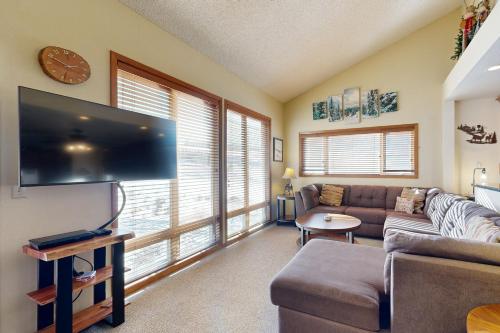 Mountainside 120, Granby