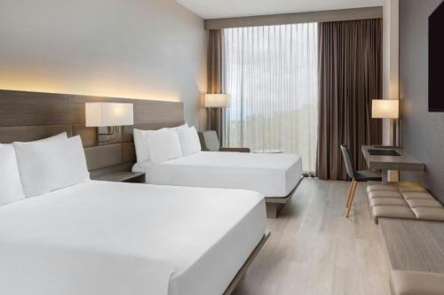 630186767 AC Hotel San Jose Airport Belen