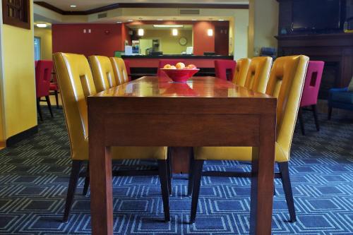 TownePlace Suites Joplin - image 11
