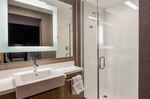 SpringHill Suites by Marriott Chambersburg - image 5