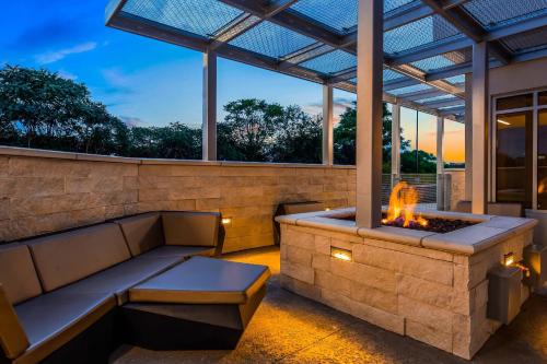 SpringHill Suites by Marriott Chambersburg - image 2