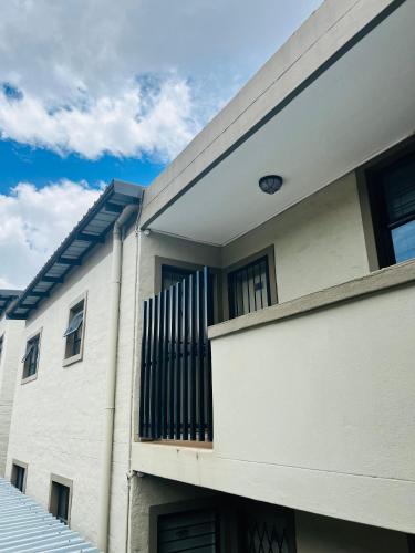 Two5One Apartments Two5One Apartments