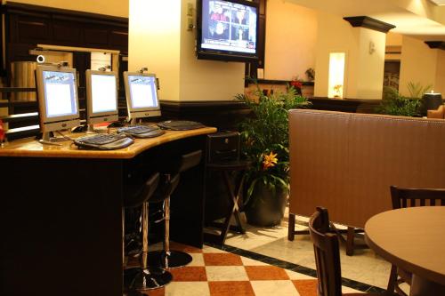 Sheraton Columbia Downtown Hotel - image 13